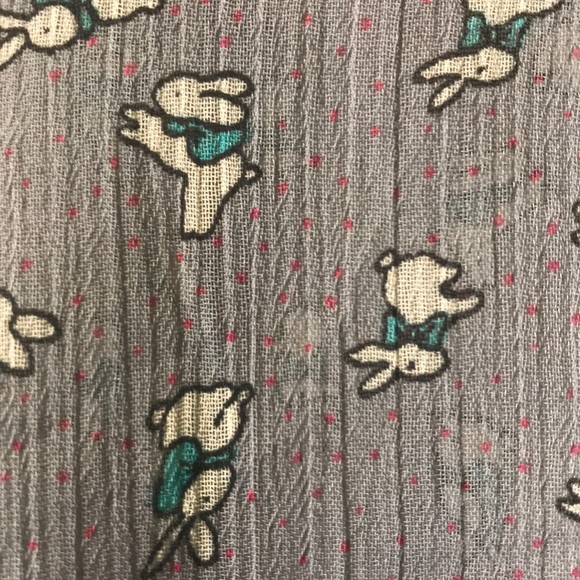 Woman’s gray top w/ bunnies size XXL by Mossimo - Picture 8 of 8